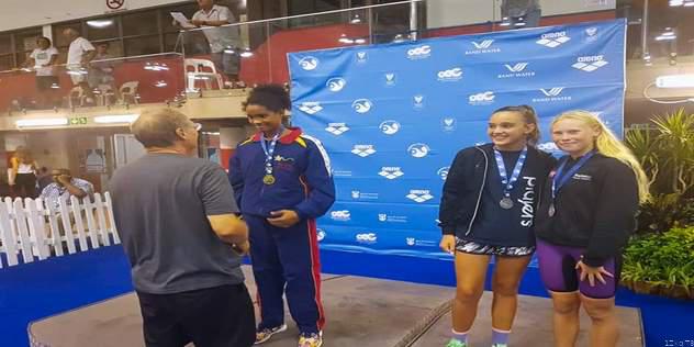 Zimbabwe Swimmer Sets Championship Record