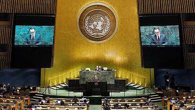 Zimbabwe votes UN resolution