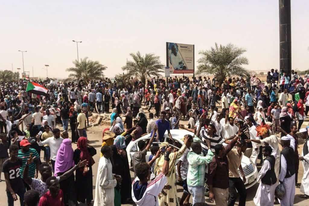 sudan protest20190411 2 35932209 43471456