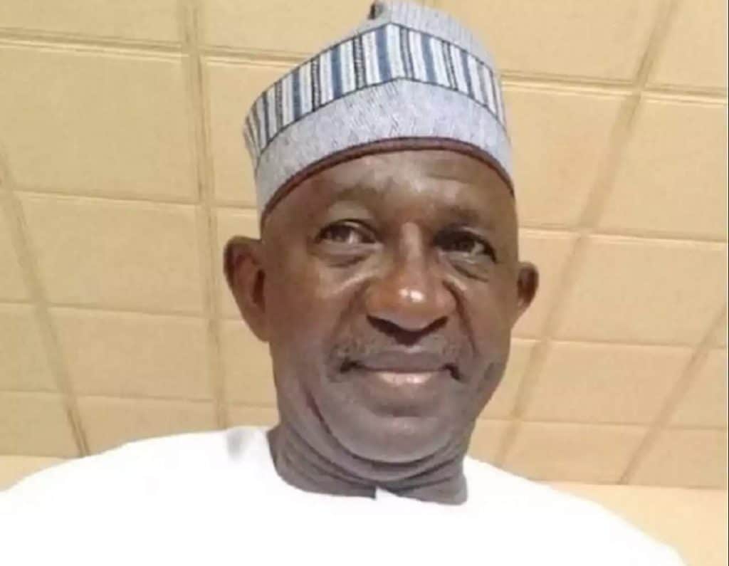 lawal shuaibu arrives apc secretariat lauds obaseki 1240299877126541313 1590033102417