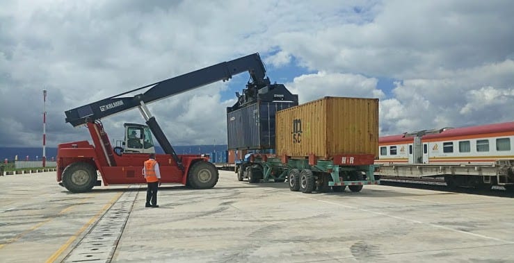 Cargo accross east africa