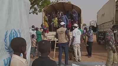 people flee Nigeria to Niger over unrest