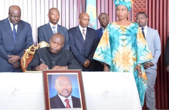 Burundi’s president-elect Evariste Ndayishimiye signs Nkurunziza condolence book