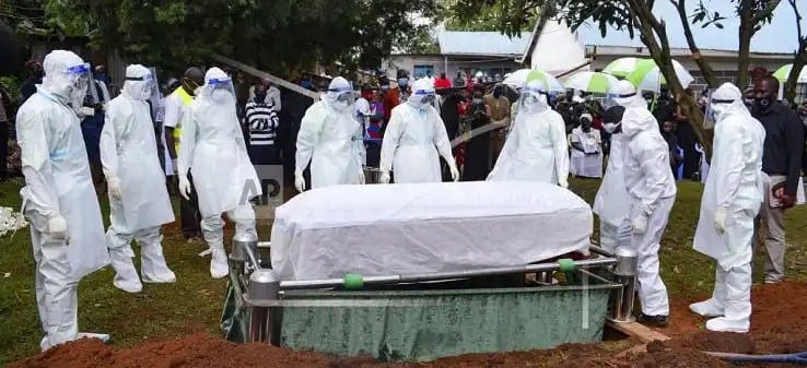 Kenyans hold funeral for first doctor to die of covid-19