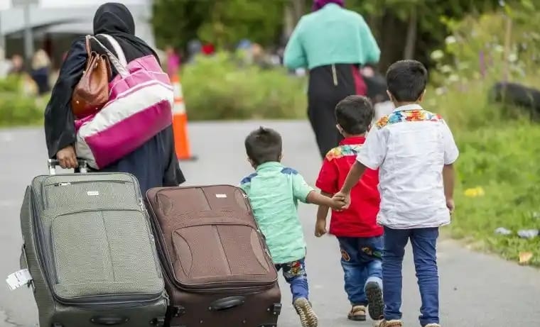 Canadian court rules U.S. refugee pact violates rights