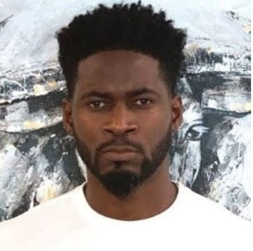 Teebillz goes on date with a mystery lady