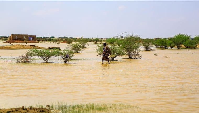 At least 8 people die in floods in eastern Sudan