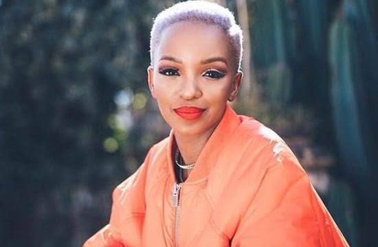 Nandi Madida record signing contract with Sony Music Entertainment