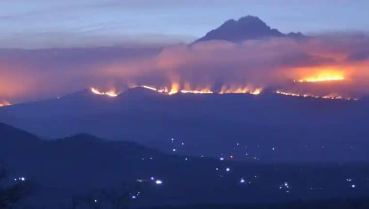 Tanzania battles Mount Kilimanjaro blaze