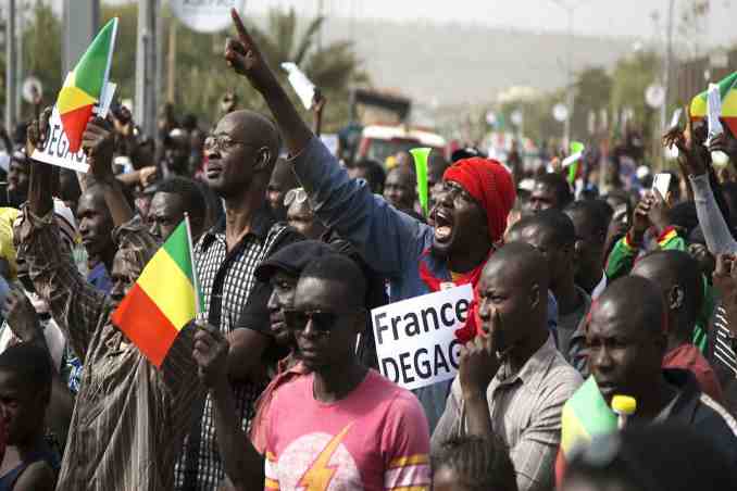 Protesters in Mali demand that French troops leave,others urge for stronger Russian help,mali protest