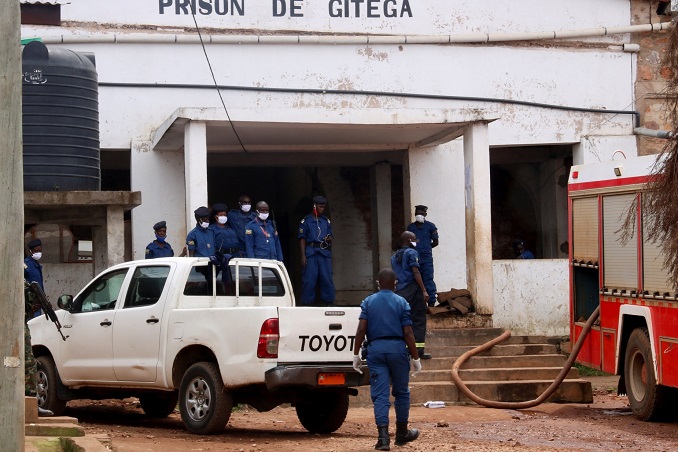 a prison fire in burundi has resulted in the deaths of 38 inmates