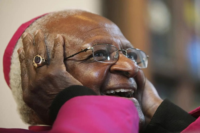 south africa mourns the death of an anti apartheid icon desmond tutu