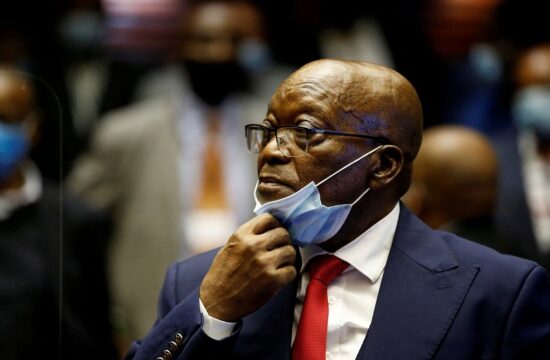 south african court orders ex president jacob zuma back to prison