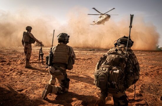 russian troops settled in mali after the withdrawal of french troops