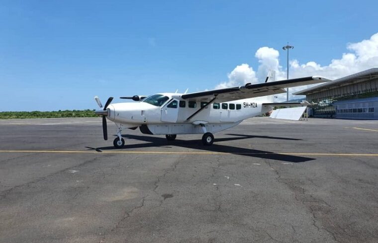 in the comoros a plane carrying 14 people crashes