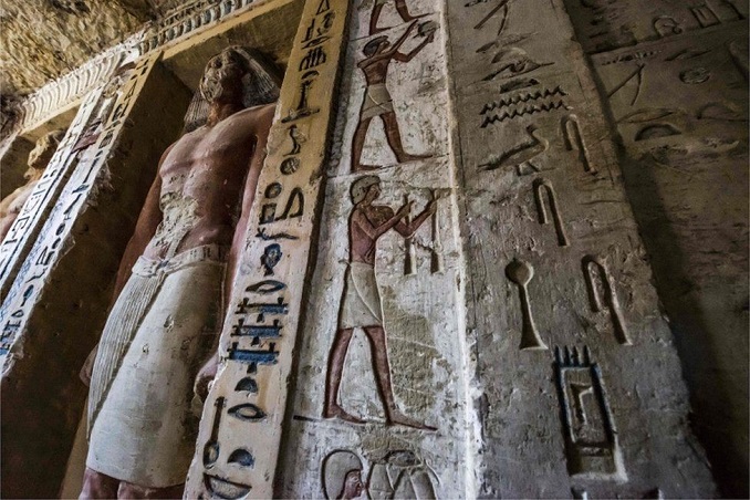 new tombs have been revealed at the pharaonic necropolis in egypt
