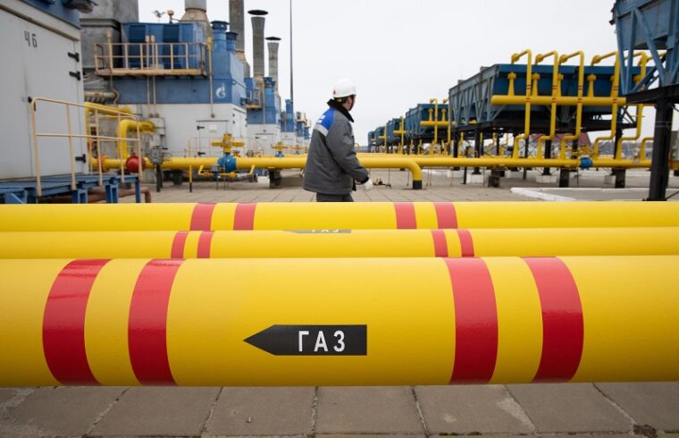 italy seeks out algeria for more gas supplies