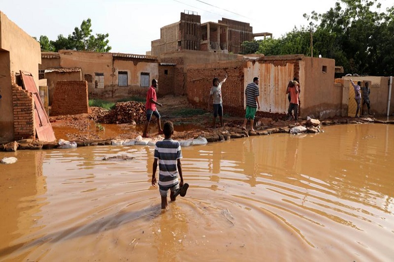 floods in sudan continue to destroy homes, killing 66 people