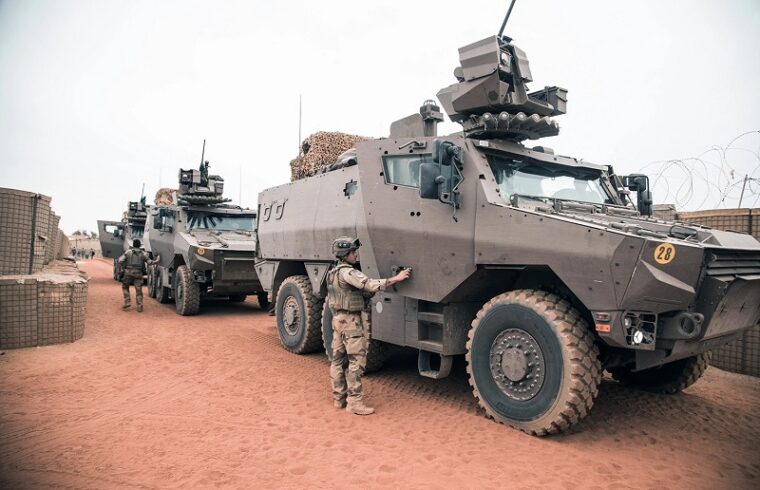russia supplies mali with more military equipment.