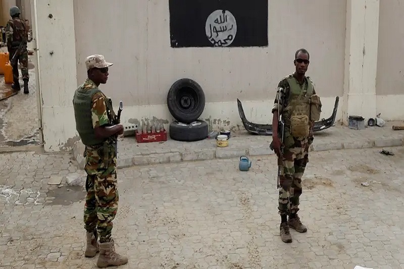 near the nigerian border, boko haram militants kill 10 soldiers from chad.