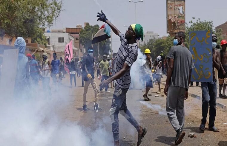 sudan declares a state of emergency in darfur after 24 people are killed in tribal fighting