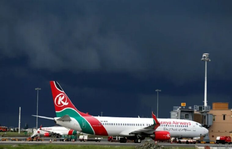 kenya airways shares suspended as government hunts for buyer