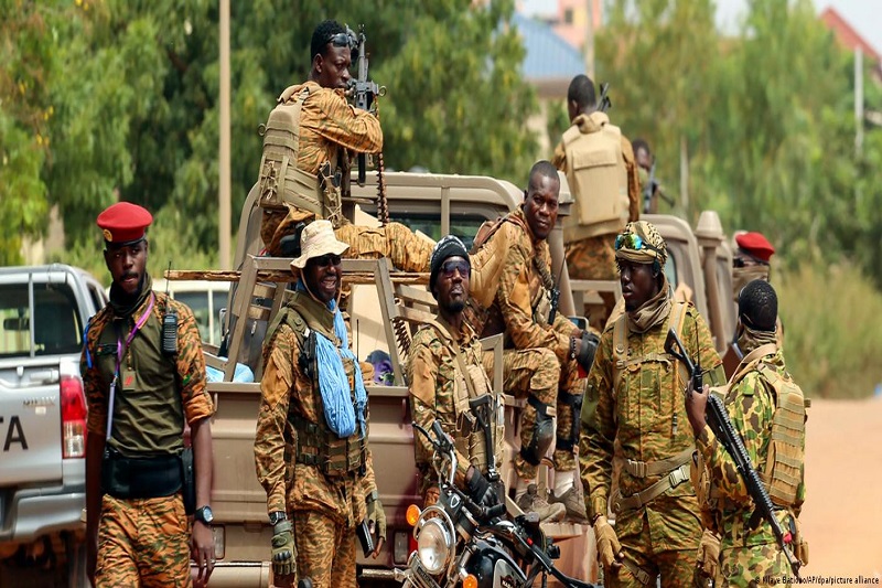 the military government of burkina faso demands the french troops depart.