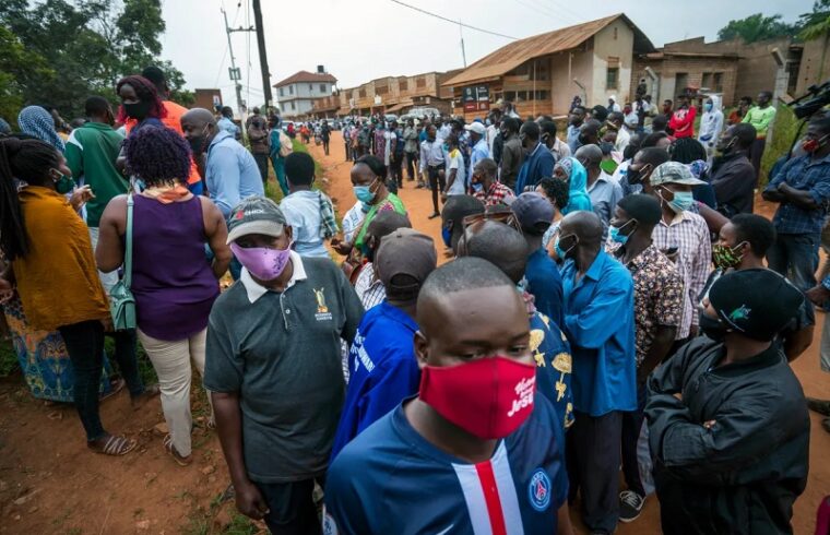 major queues marked nigeria's presidential and parliamentary elections