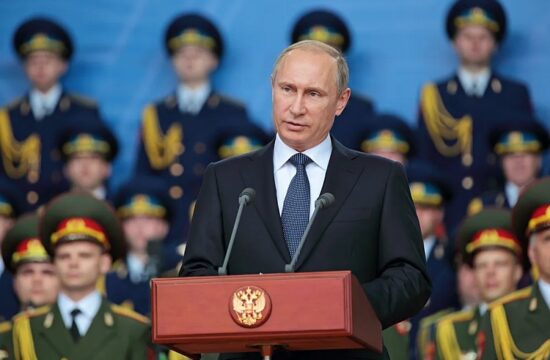 vladimir putin commits to free grain supply to africa