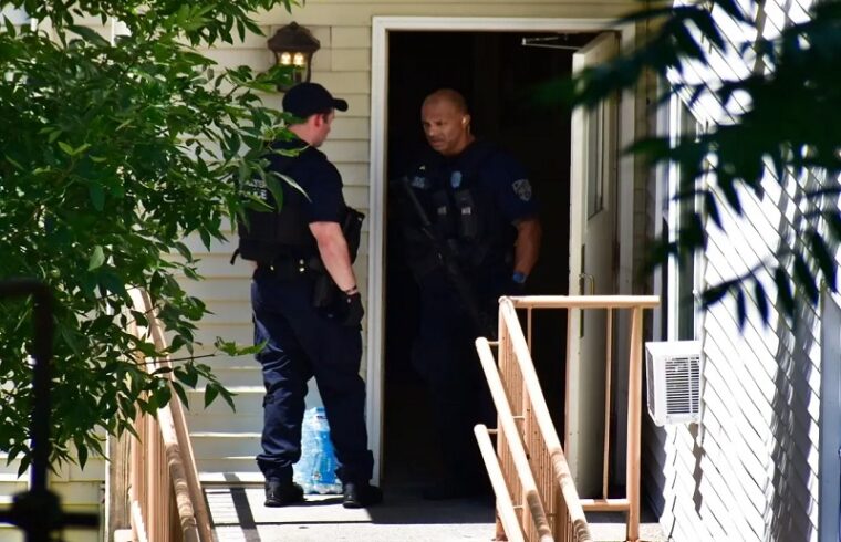 worcester standoff ghanaian man arrested for shooting family members