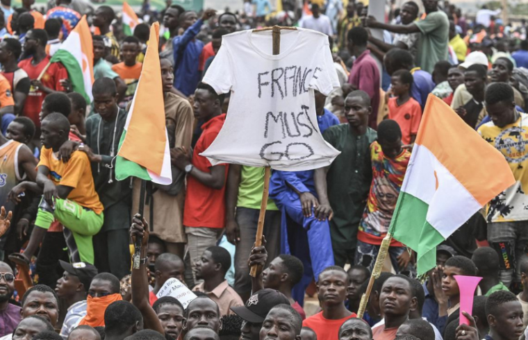 niger protests demands for french troop withdrawal
