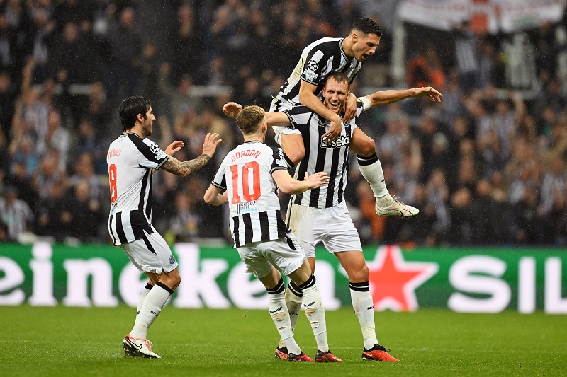 newcastle shocks football world, defeats psg 4 1 in champions league clash