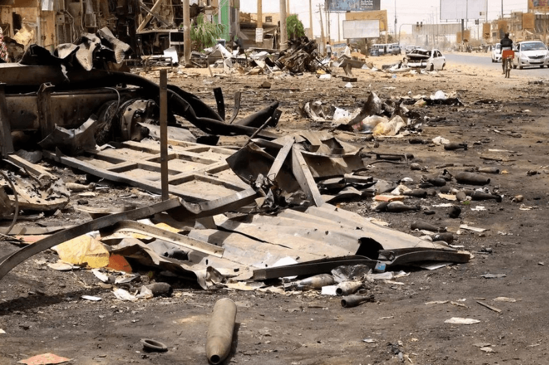 deadly shelling strikes khartoum market