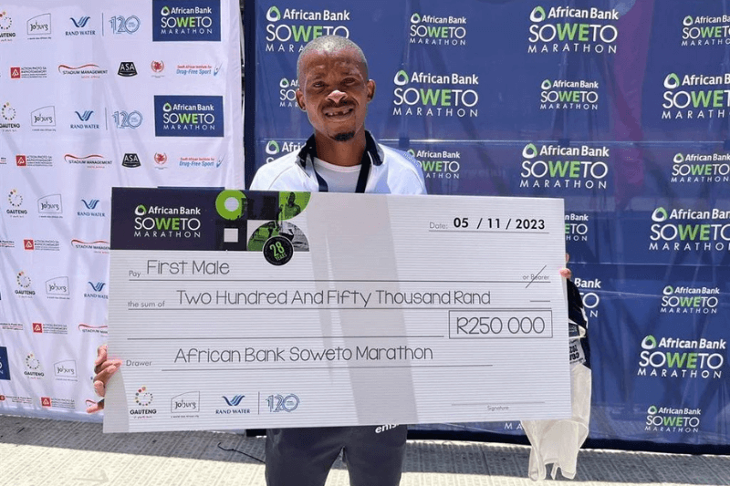 ntsindiso mphakathi breaks 12 year drought at soweto marathon