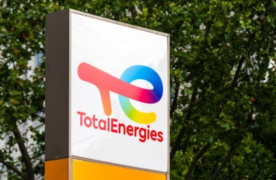 totalenergies pledges 6 billion in nigeria oil gas investments