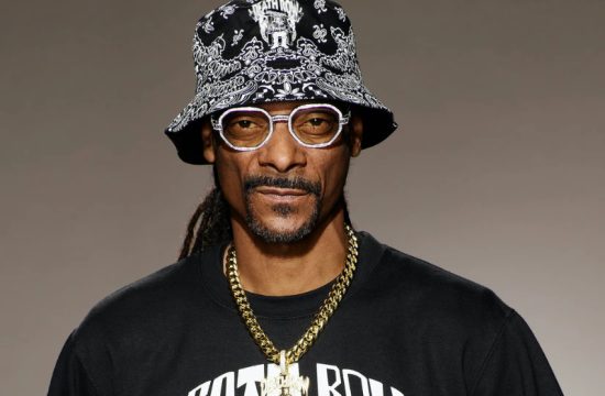 shining a light on family through the nfl snoop doggs outsiders