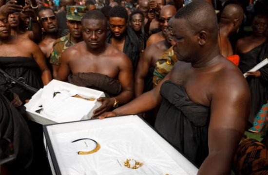 ghana rejoices as 7 looted objects from the colonial era are returned