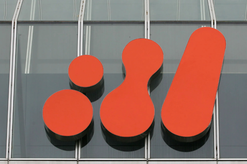 bhp group pledges money for south africa under anglo american purchase bid