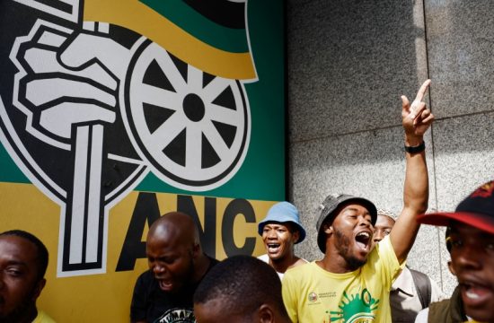 the next election in south africa presents a serious obstacle for the ruling anc (2)