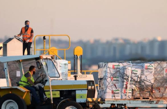 uae send off their humanitarian aid to the wobbling lebanon 20241119 214433 0000