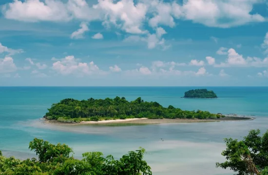 chagos islands deal on hold 2026