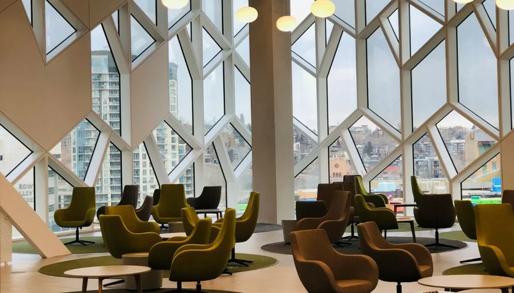 African bank cards with free airport lounge access
