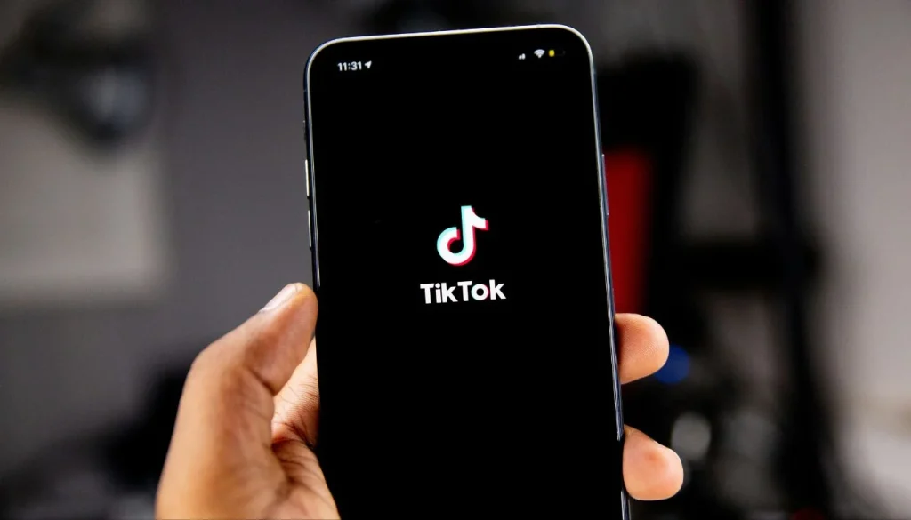 aesthetic faceless TikTok page Africa