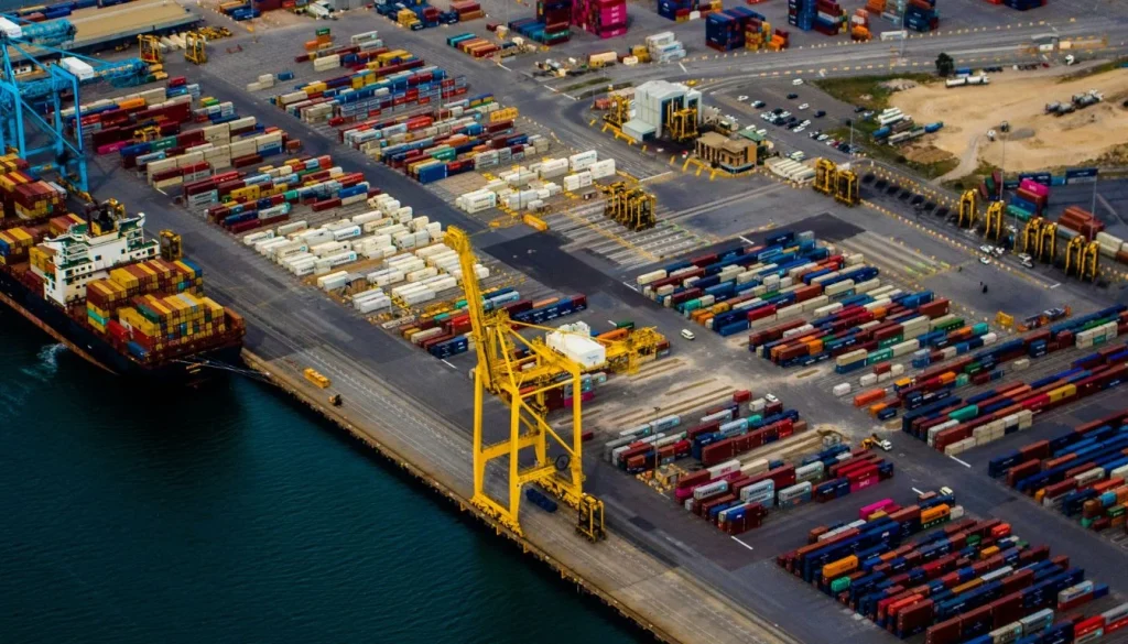 Red Sea shipping crisis African ports Benefiting