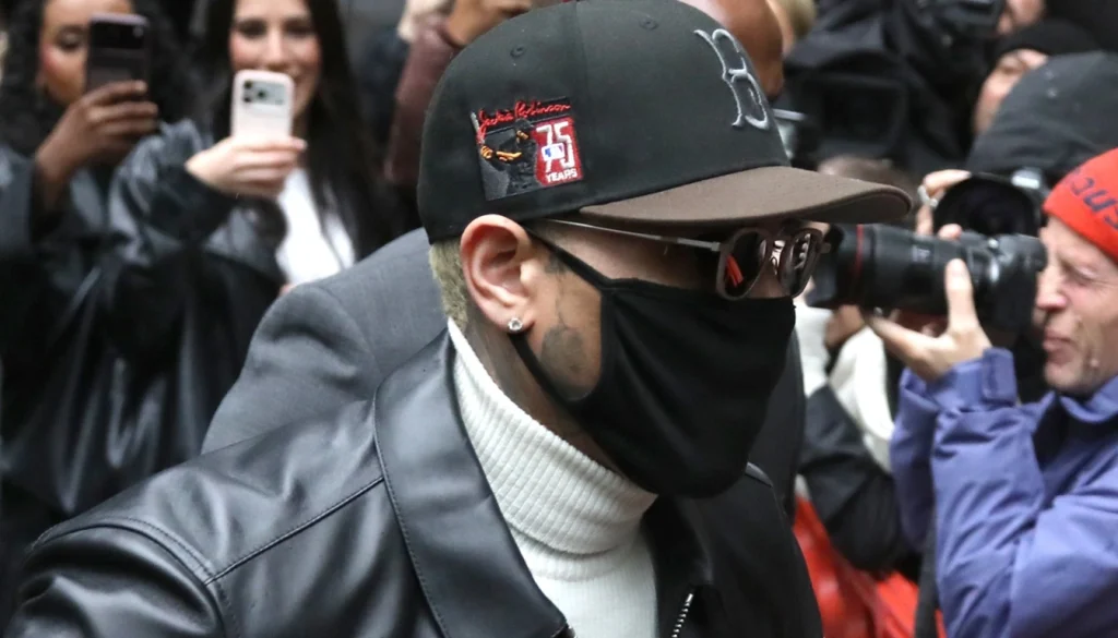 Chris Brown avoids jail