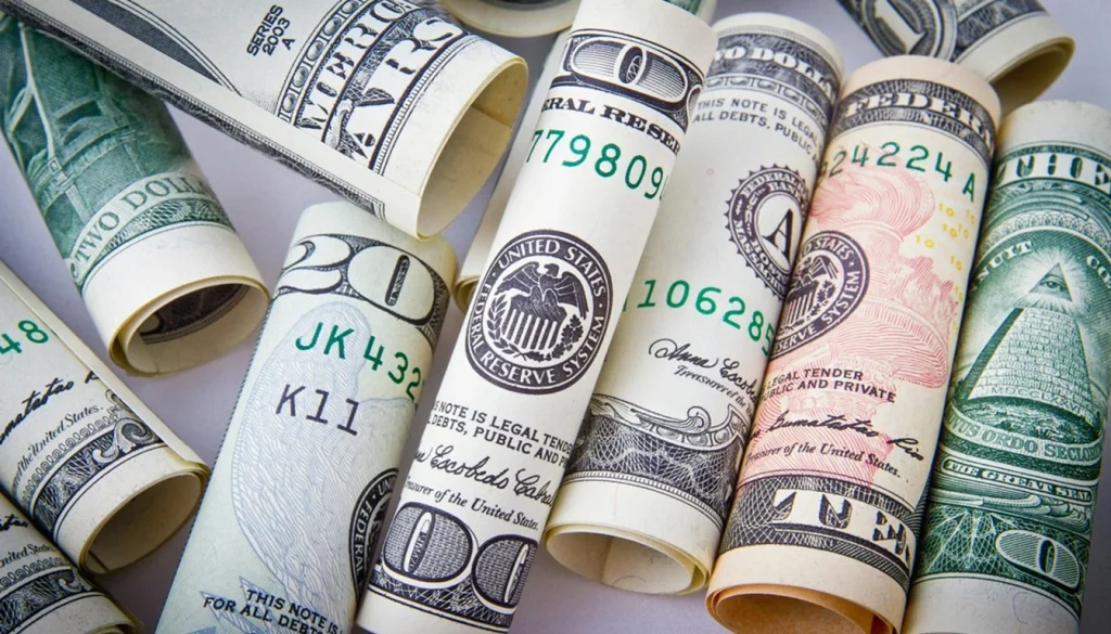 Dollar Euro Yen