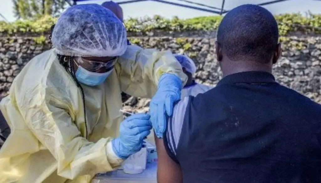 Ebola vaccine trial begins in DR Congo